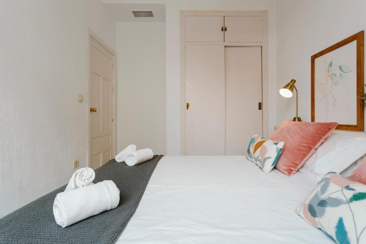Bright And Cozy-1Bd 1Bth & 2Bd 1Bth- La Giralda Daire Sevilla Dış mekan fotoğraf